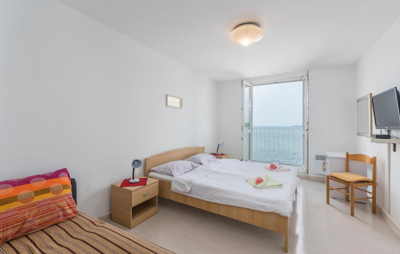 Peskera Apartments Tomicic Poreč Exteriör bild